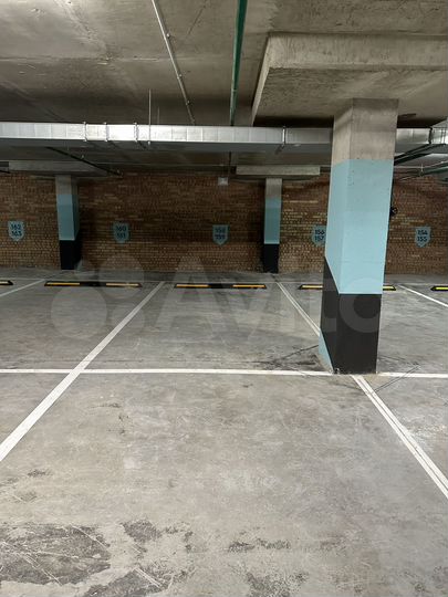 Машиноместо, 15 м²