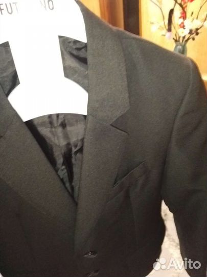 Школьный пиджак