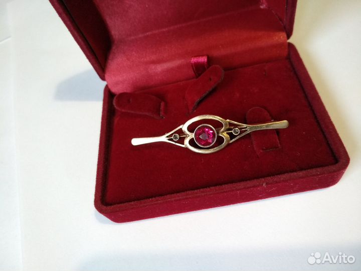 Винтажная СССР брошь из серебра с позолотой