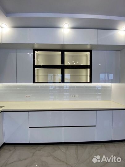 Кухонный гарнитур 