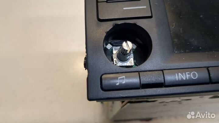 Магнитола Volkswagen Touareg, 2005