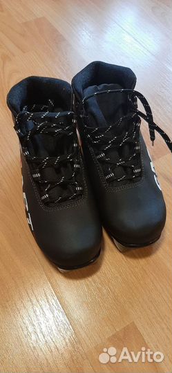 Лыжные ботинки SNS