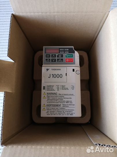 Частотник Yaskawa J1000 jcba0003BAA (jzab0P4BAA)