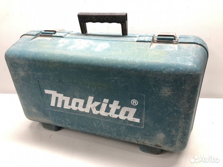 Штроборез Makita SG 1250