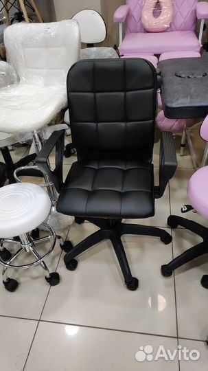 Столик косметолога, косметологическая тележка стул