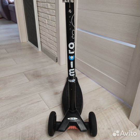 Самокат трёхколёсный Micro maxi