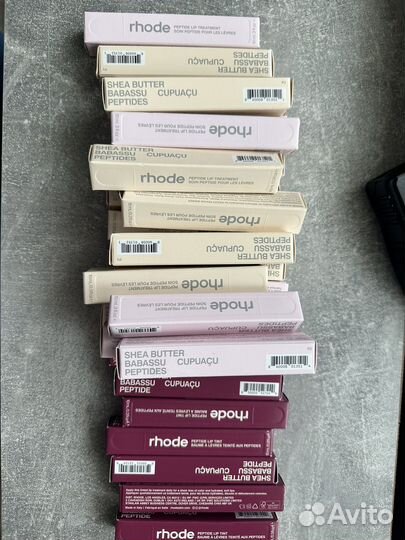 Бальзам для губ rhode