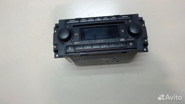 Магнитола Jeep Commander, 2006