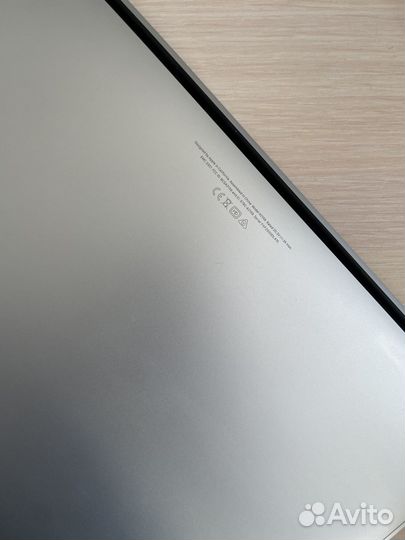 Macbook pro 13 2019 touch bar