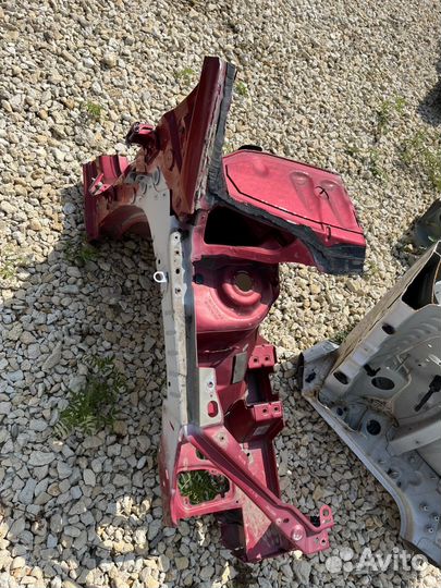 Передняя правая четверь лонжерон citroen c4