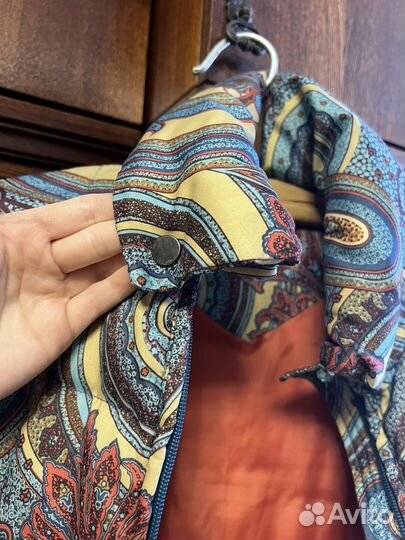 Куртка зимняя женская