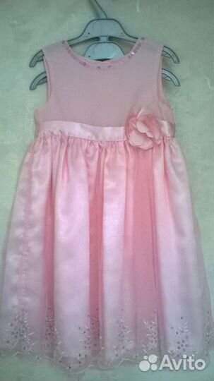 Платье новое,104см