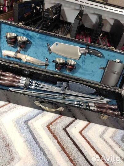 Набор для пикника в чемодане