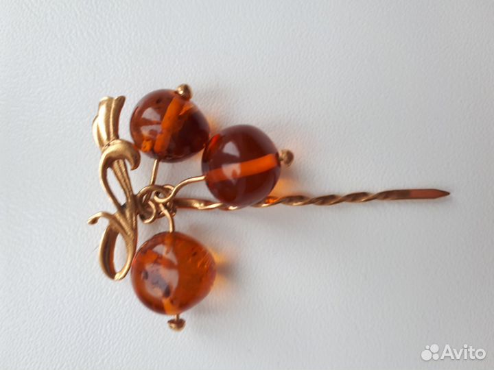 Брошь янтарная, винтаж СССР, новая