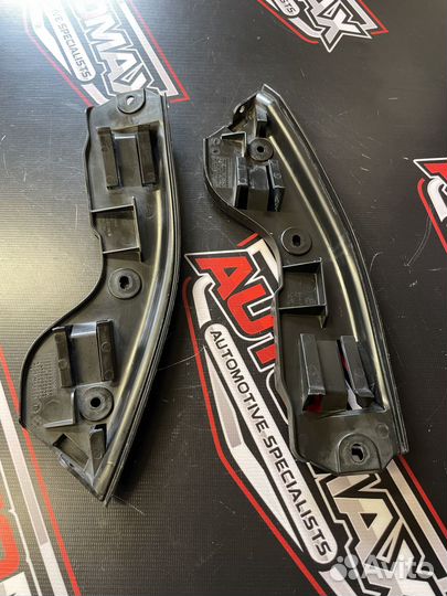 Направляющая заднего бампера Volkswagen Touareg