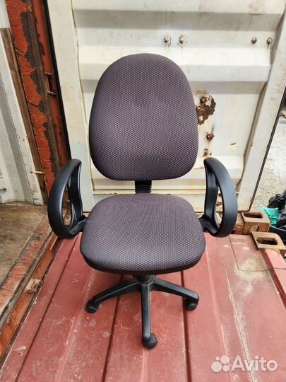 Кресло офисное, компьютерное кресло