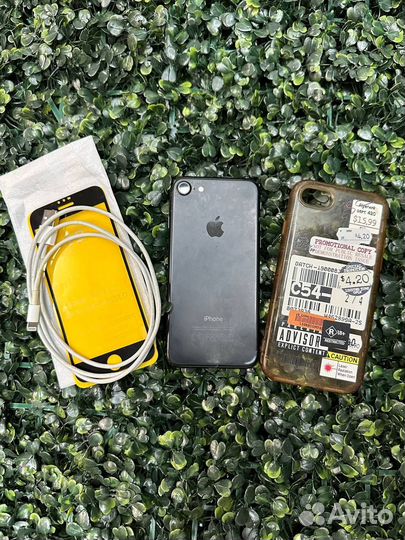 iPhone 7, 32 ГБ