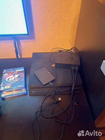 Sony playstation 4 PS4 pro 1tb