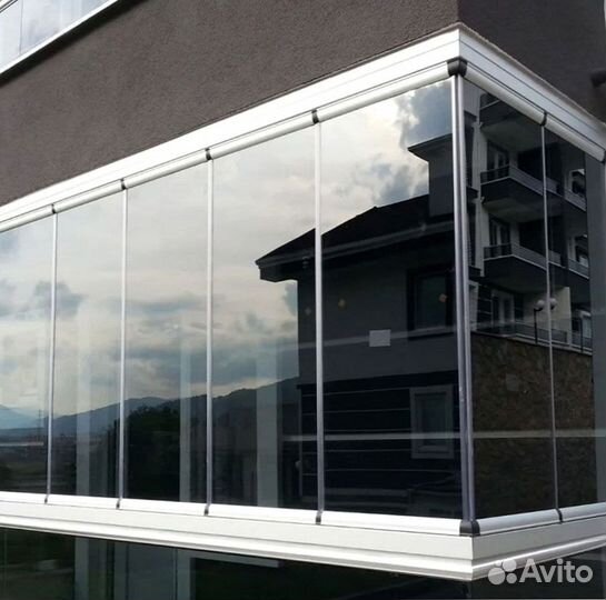 Безрамное остекление раздвижной системой