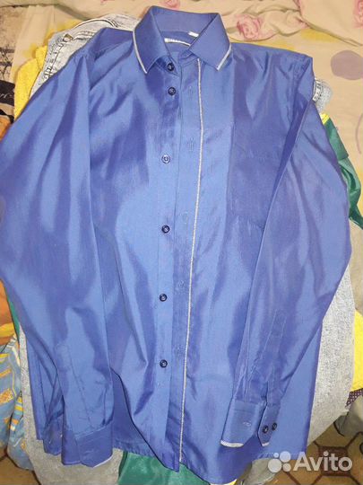 Продам рубашки на мальчика