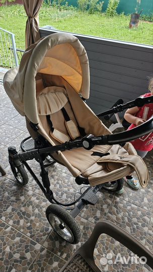 Прогулочная коляска бу
