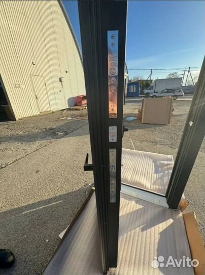 Дверь входная