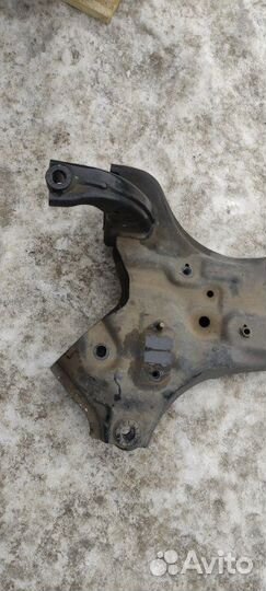 Балка передняя/подрамник Kia Rio