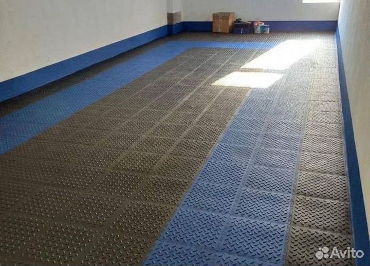 Модульная плитка пвх в спорт зал