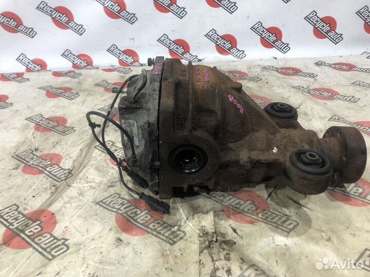 Редуктор nissan skyline NV36 VQ25 R 2007 Зад / Зад