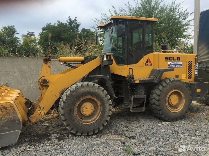 Машинист фронтального погрузчика