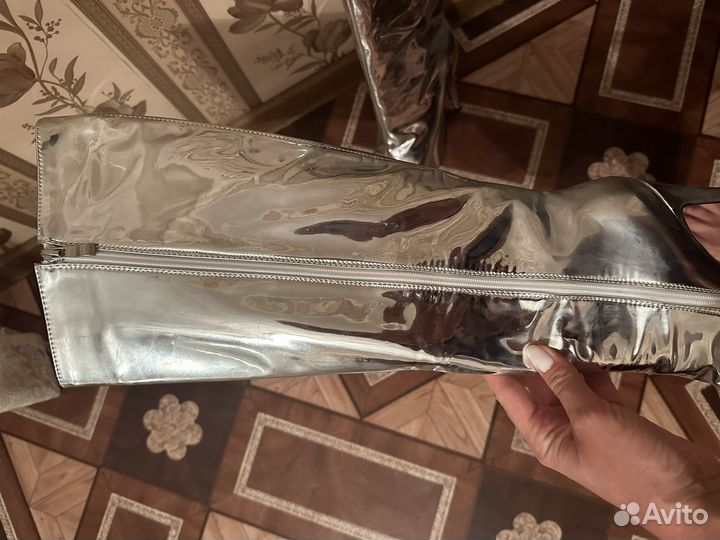 Серебряные сапоги 38