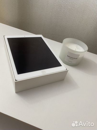 iPad Air 32gb wi-fi sim card