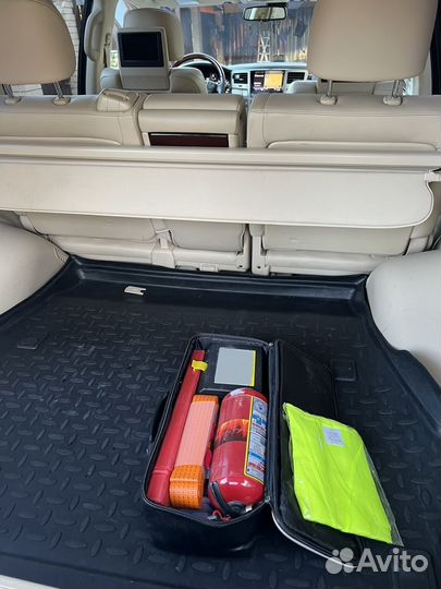 Lexus LX 5.7 AT, 2012, 199 400 км