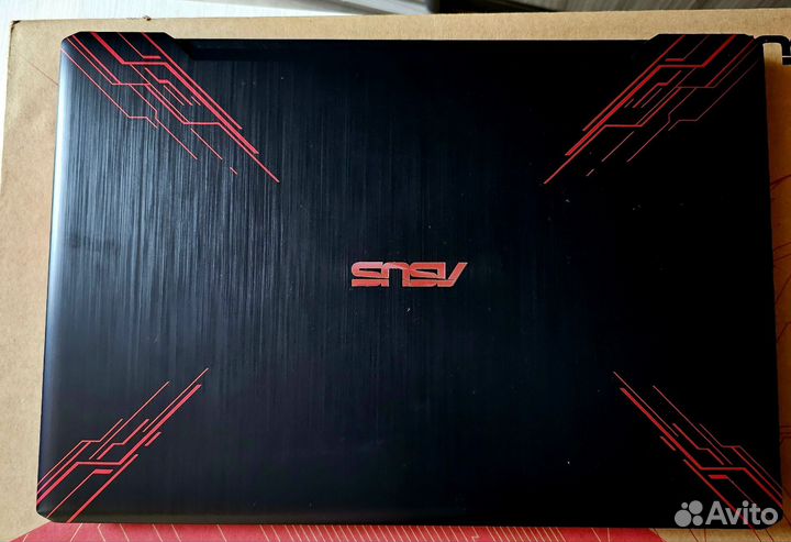 Игровой ноутбук asus
