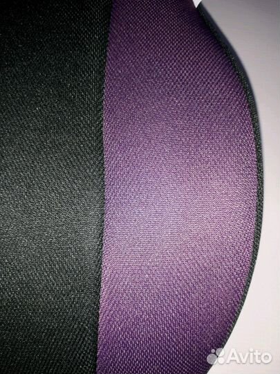 Бустер/ автокресло 22-36кг, фиолетовый. Новый