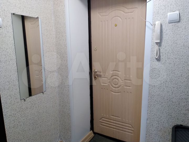 2-к. квартира, 43 м², 2/4 эт.
