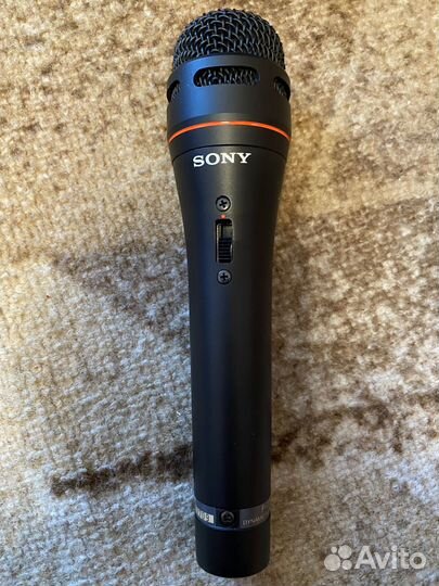 Динамический микрофон Sony F-720 /2