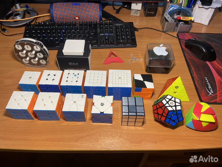 Коллекция кубиков рубика