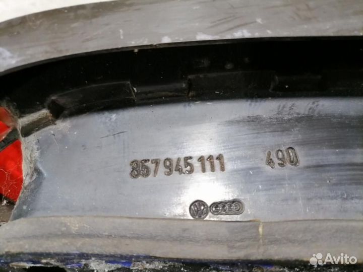 Фонарь задний левый Volkswagen Passat b3 b3