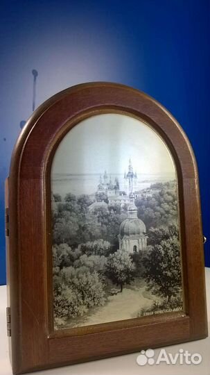 Ключница настенная