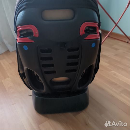 Детское кресло в машину бу