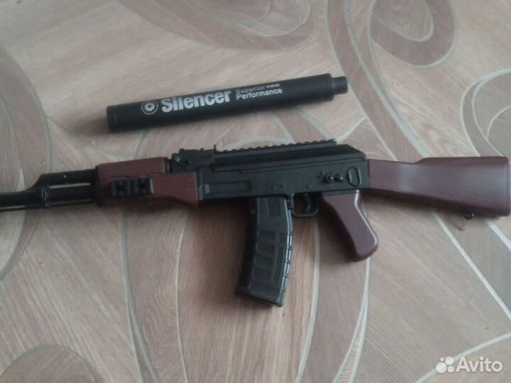 Автомат Калашников на орбизах