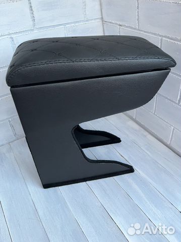 Подлокотник рено логан 2