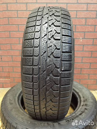 Kumho I'Zen RV Asymmetric 235/65 R18 106H