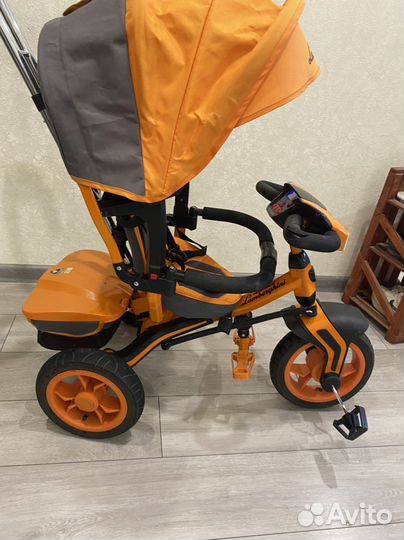 Детский велосипед с ручкой