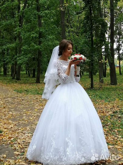 Свадебное платье