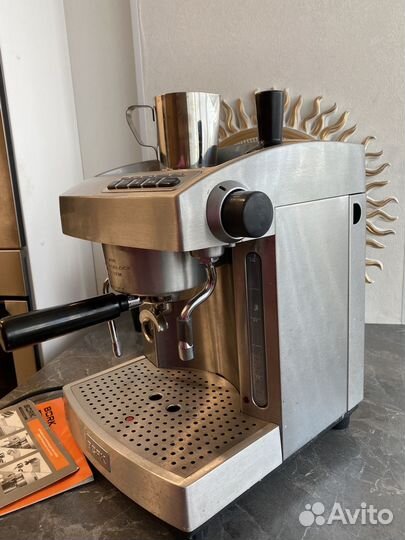 Кофемашина Bork 9730 SI