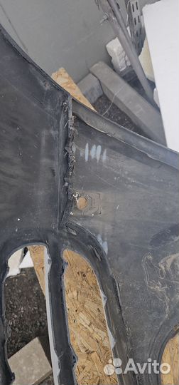 Бампер передний Touareg