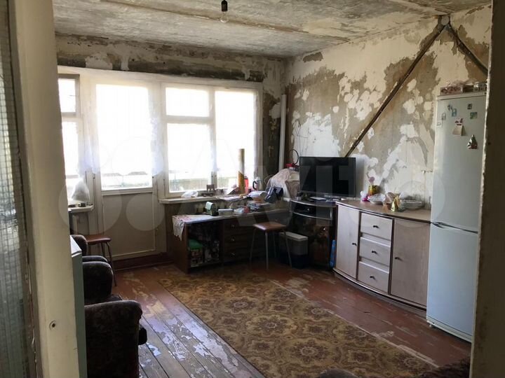 2-к. квартира, 52 м², 3/3 эт.