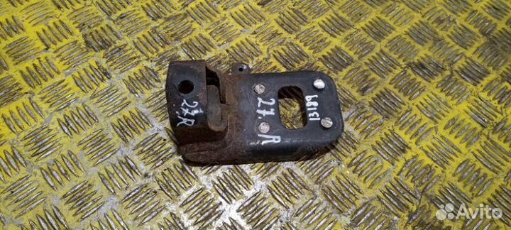 Кронштейн стабилизатора правый Man Tgl Tgm